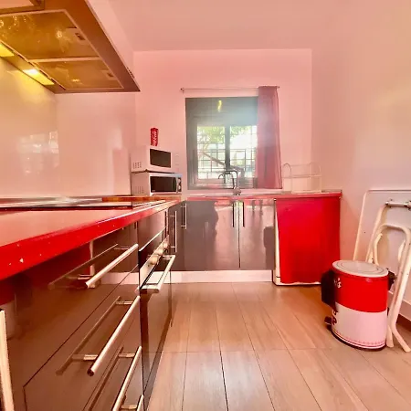 Charming House With Pool Dora By Hl Casa de vacances